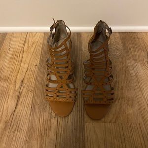 Hinge Strap Sandals, Size 7